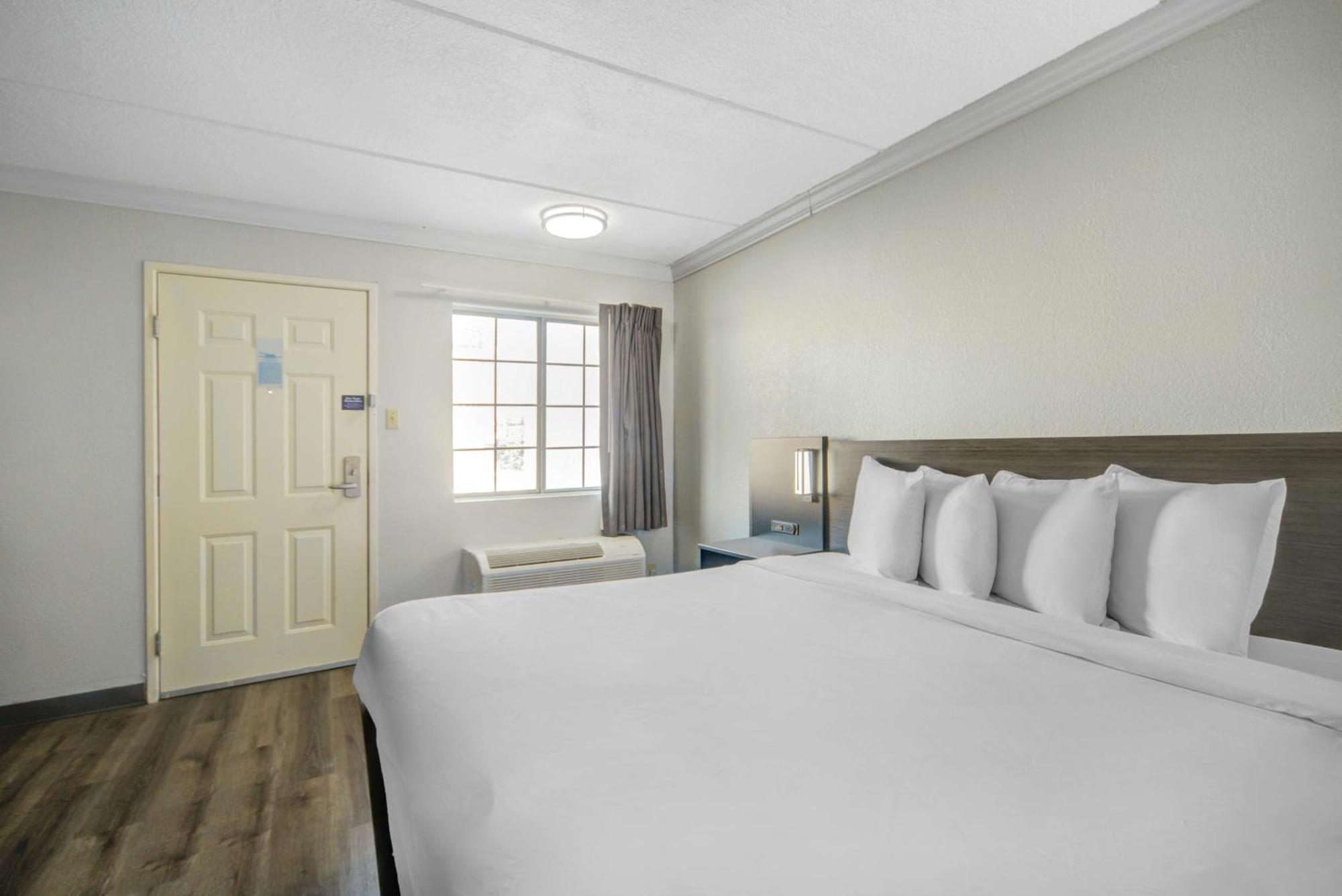 Motel 6 San Antonio, Tx I-35 North Corridor Eksteriør bilde