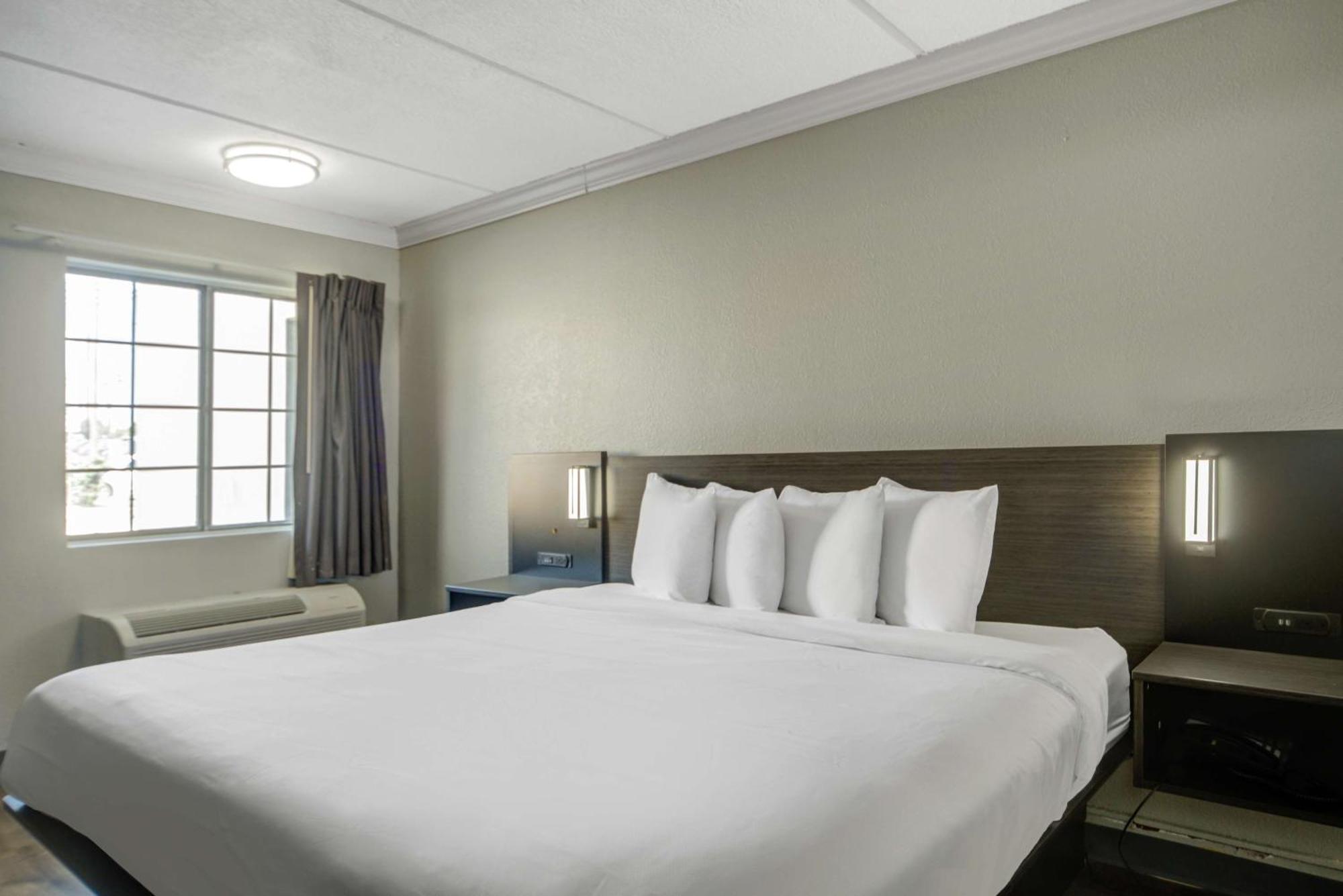 Motel 6 San Antonio, Tx I-35 North Corridor Eksteriør bilde